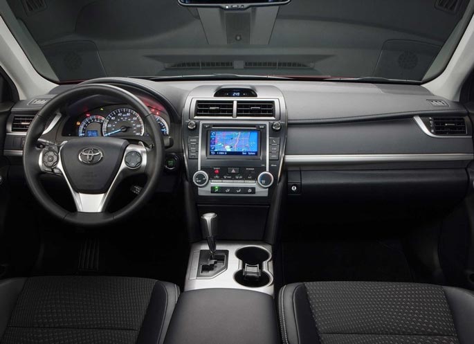 interior toyota camry 2012