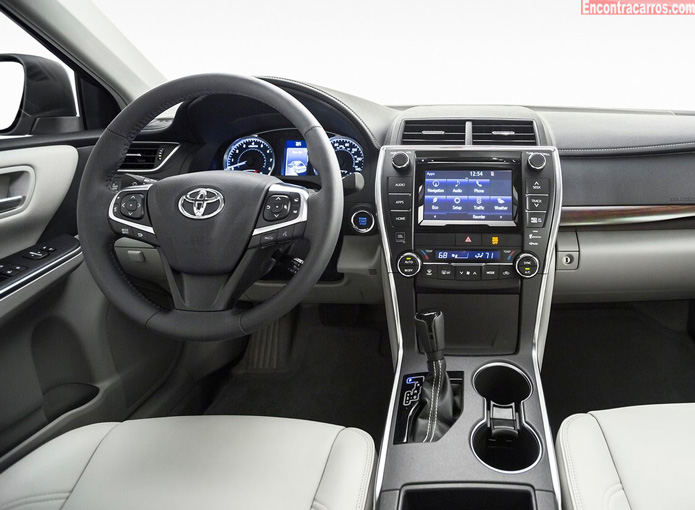 interior novo toyota camry 2015