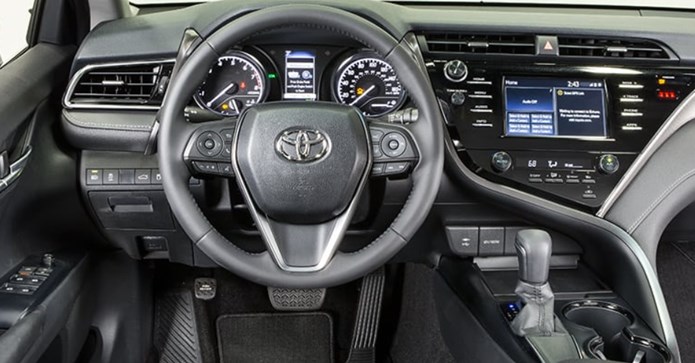 novo toyota camry interior painel