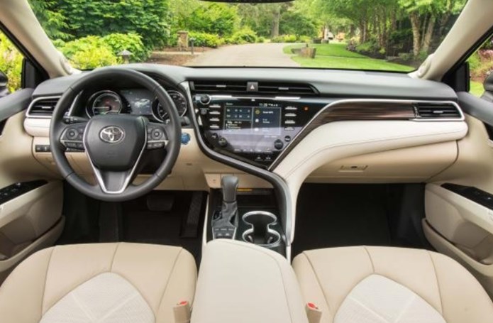 novo toyota camry 2018 interior