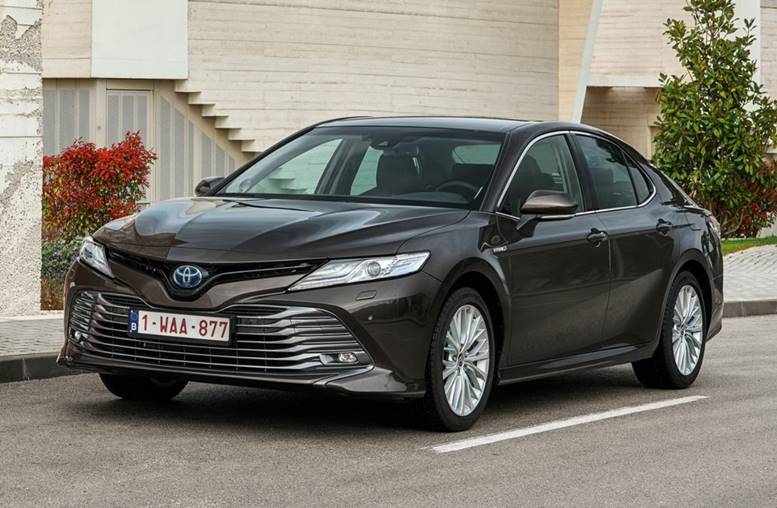 toyota camry 2021