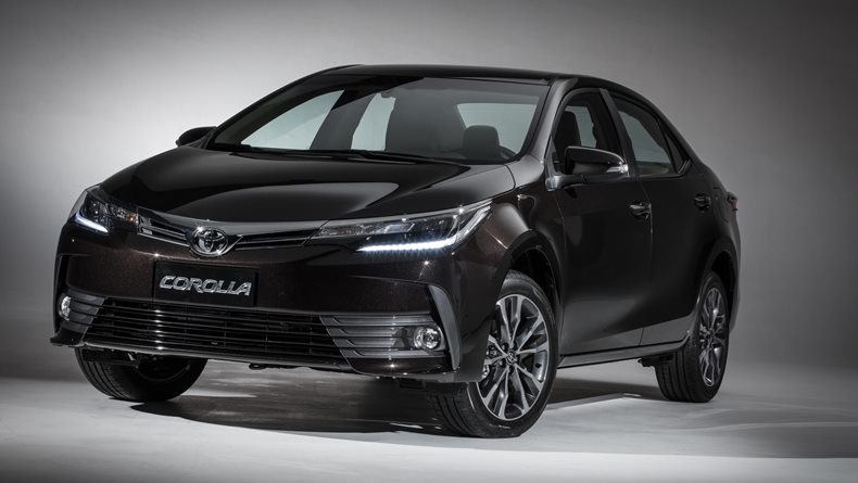 toyota corolla 2018 2019 altis