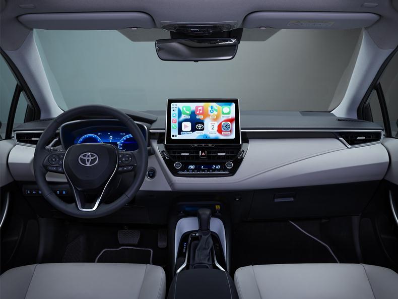 toyota corolla 2024 interior