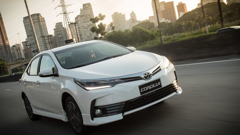 toyota corolla xrs 2018 2019