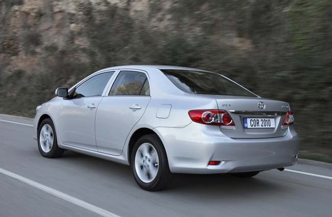 interior toyota corolla 2010 2011 europa