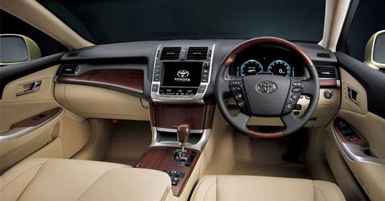 interior toyota crown majesta 2009