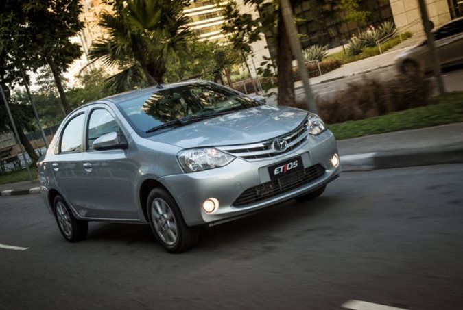 novo toyota etios 2017