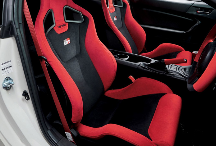 toyota gt86 grmn interior bancos recaro