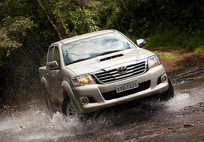 toyota hilux 2012 brasil