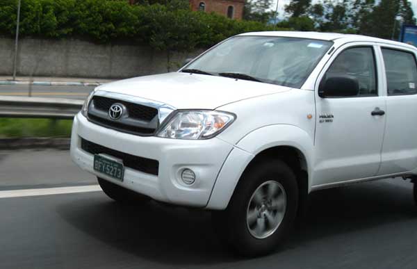 toyota hillux flex