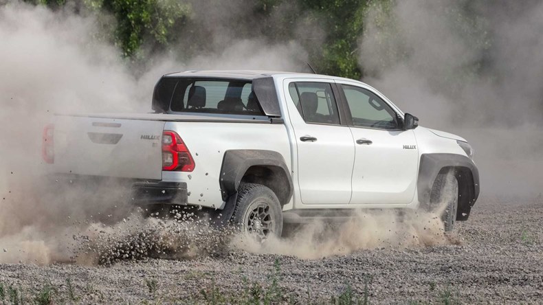 toyota hilux gr sport 2024