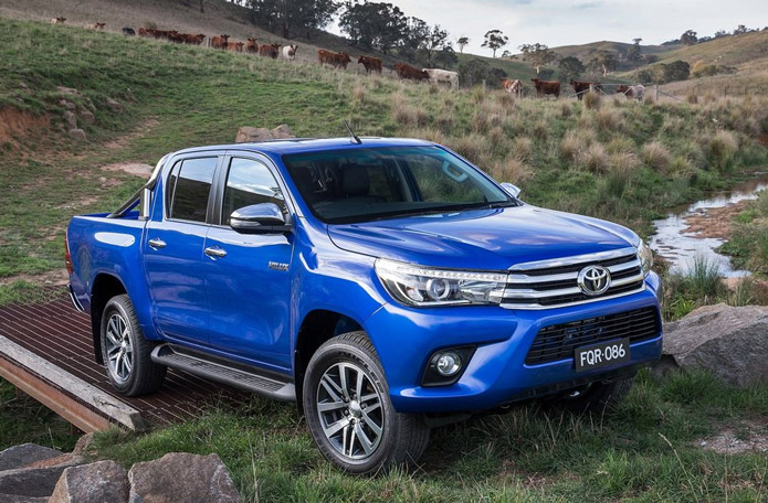 toyota hilux 2016