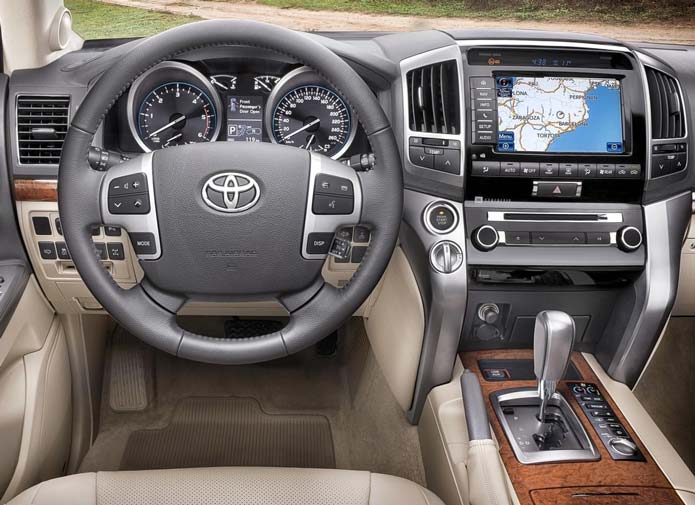 toyota land cruiser 2013 interior