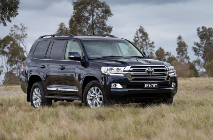 toyota land cruiser 2016