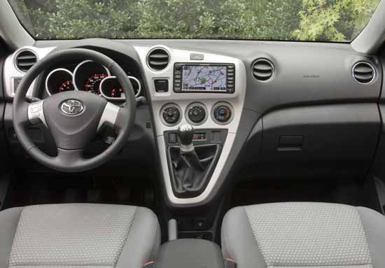 interior toyota matrix