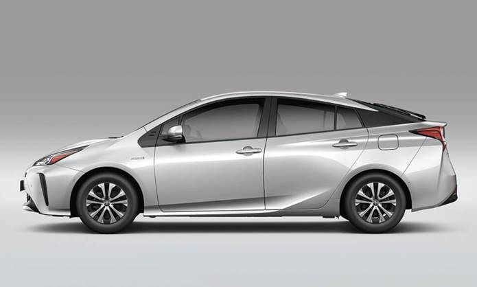 toyota prius 2019