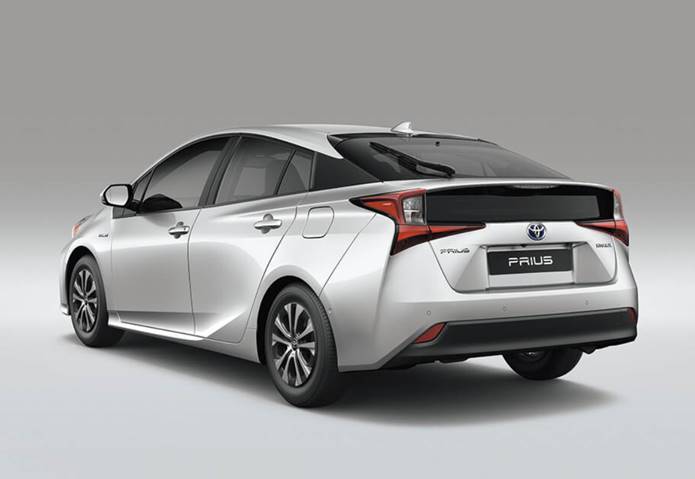 toyota prius 2019