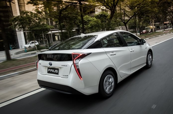 novo toyota prius 2016 brasil