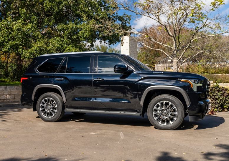 toyota sequoia 2023