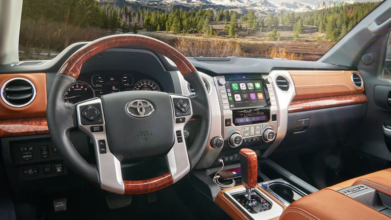 toyota tundra 2020 interior painel