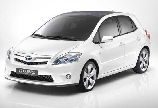 toyota auris full hybrid