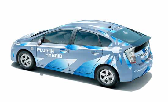 toyota plug-in concept