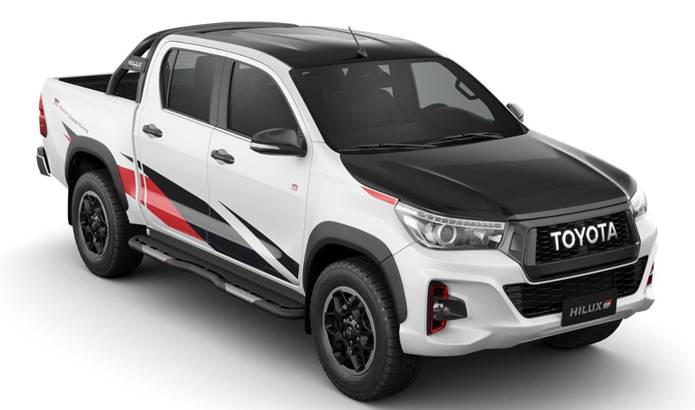 toyota hilux gr-s