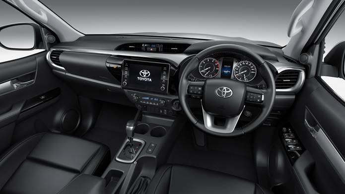 nova toyota hilux 2021 interior 