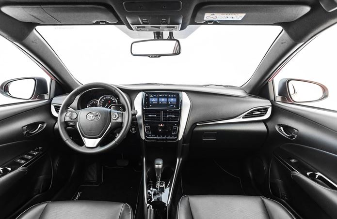 novo toyota yaris 2019 interior