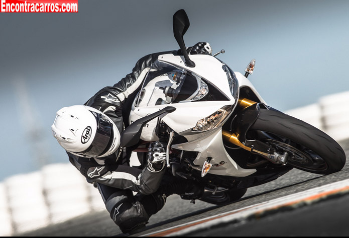 triumph daytona 675r brasil