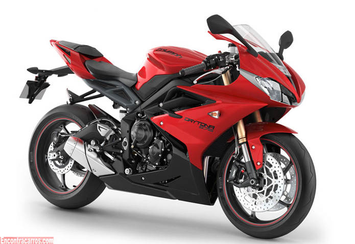 triumph daytona 675 vermelha 2014