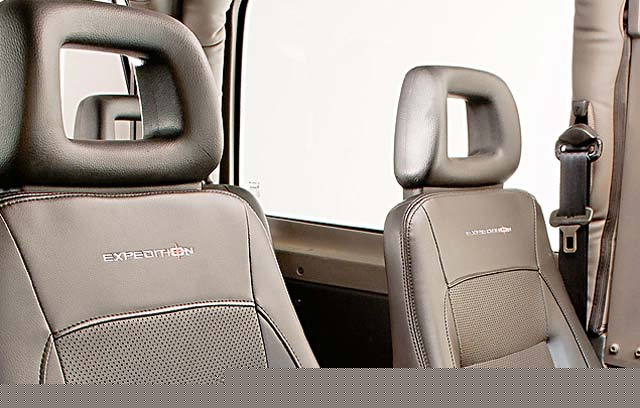 troller t4 expedition interior