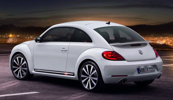 novo volkswagen beetle 2012 traseira