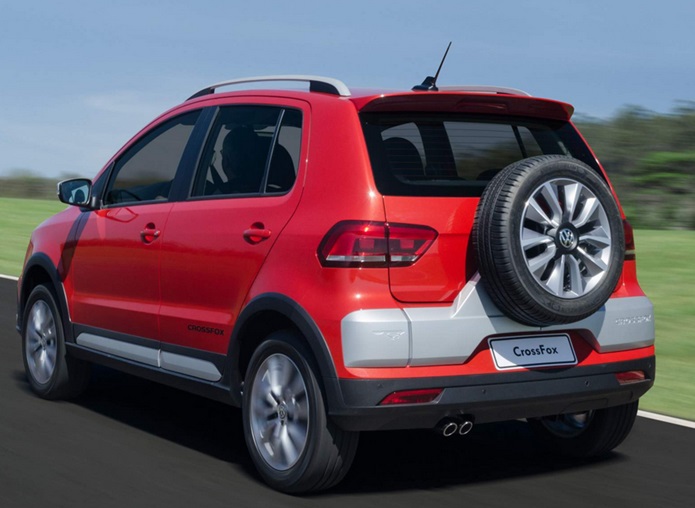 novo vw crossfox 2015 traseira