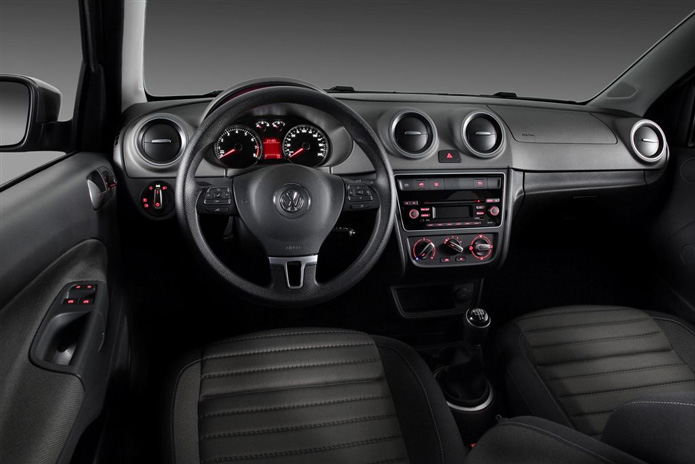 interior painel novo gol e voyage 2013 g6