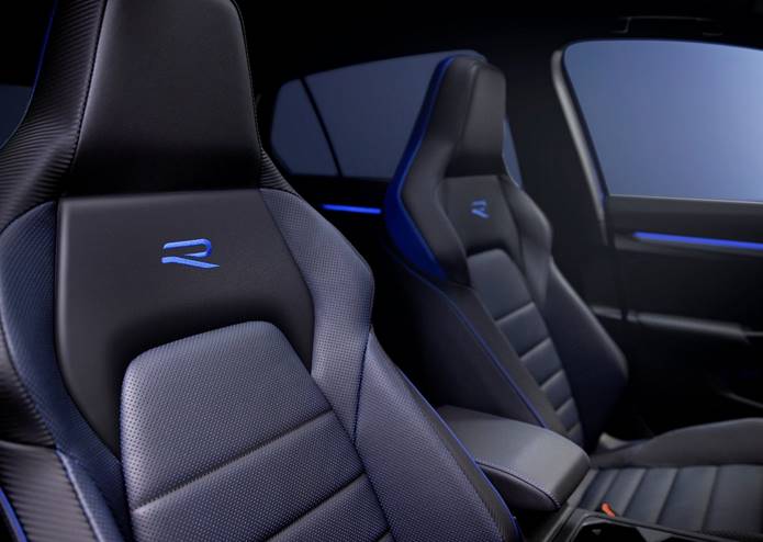 novo golf r 2022 interior bancos