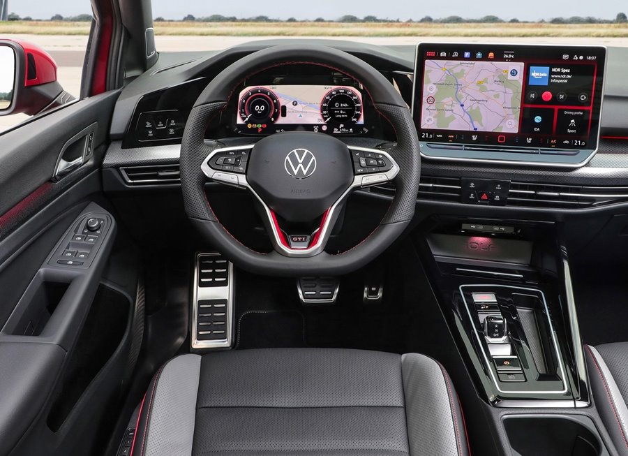 volkswagen golf 2025 interior