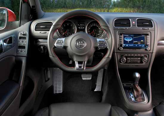 interior do golf gti 2010