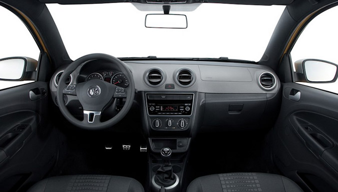 nova vw saveiro 2014 interior painel