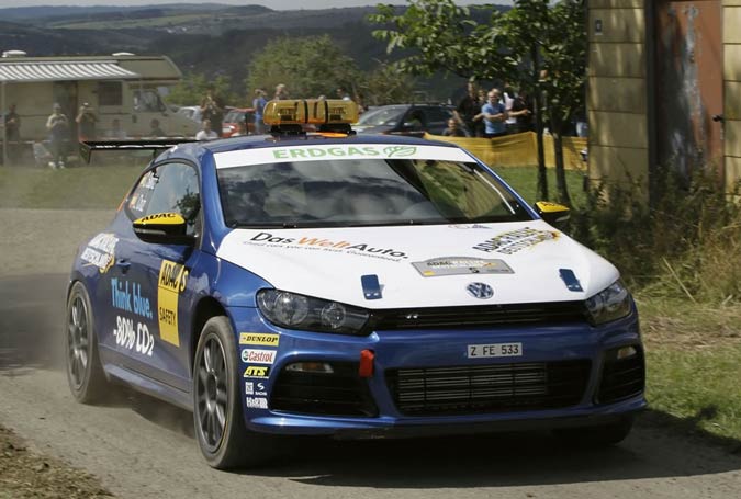 volkswagen scirocco 2011