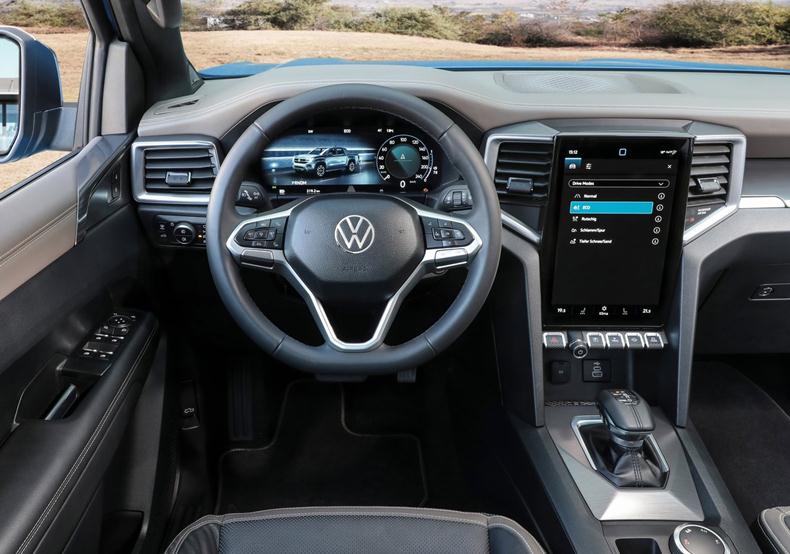 volkswagen amarok 2023 interior painel