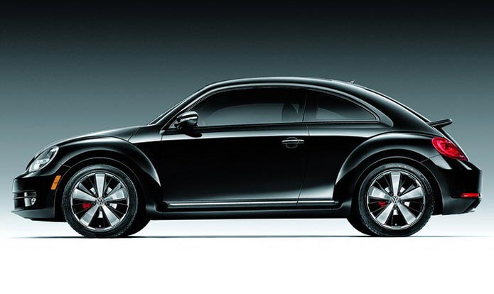 interior volkswagen beetle black turbo 2012