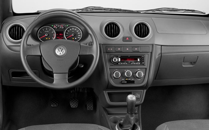 volkswagen black gol interior painel