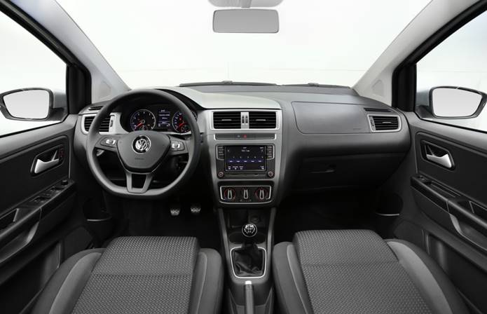 vw fox connect 2020 interior painel