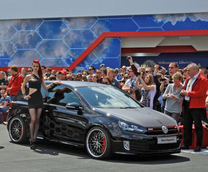 volkswagen golf gti black dynamic whathersee 2012