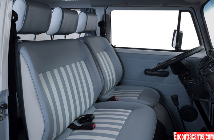 volkswagen kombi last edition 2013 interior