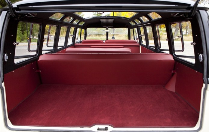 vw kombi type II 1965 Kindig-it Design interior