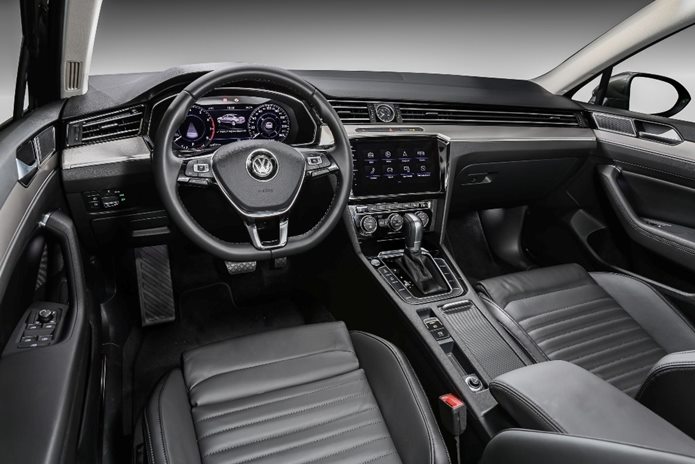 volkswagen passat 2018 interior painel