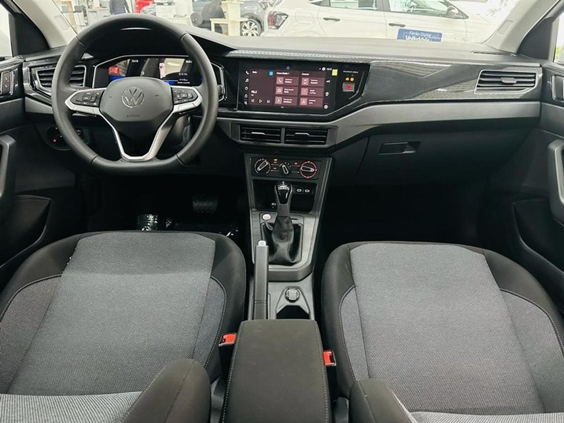 polo comfortline 2024 interior painel