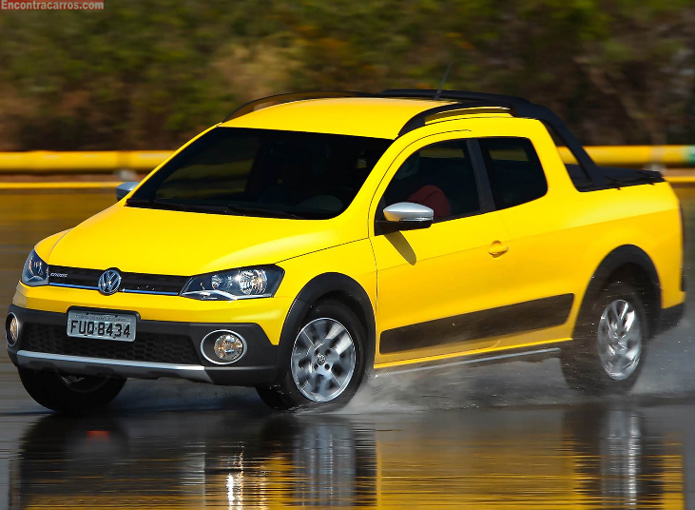 volkswagen saveiro cross cabine dupla amarela